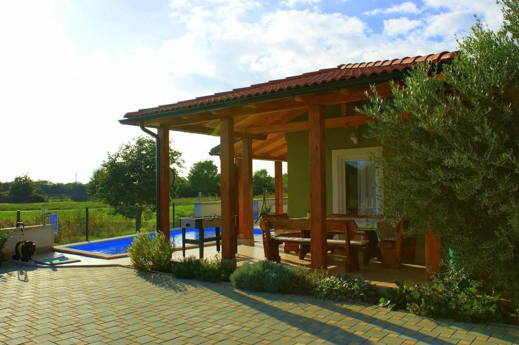 Holiday Home Tanja Póla Szoba fotó